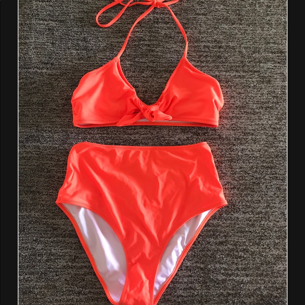 Bright orange bikini 👙 *never worn*